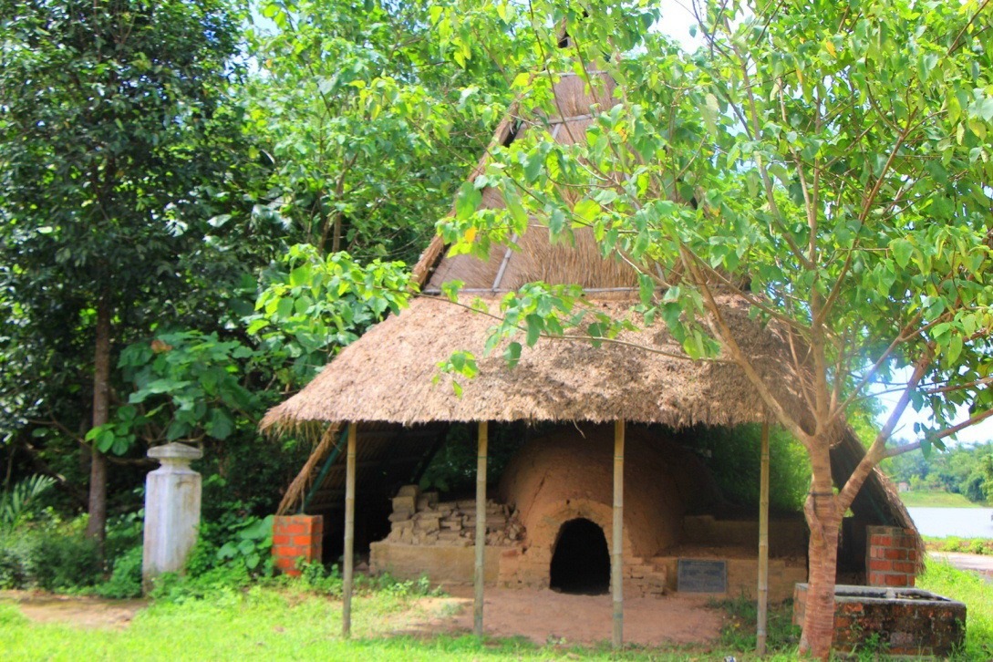 Làng cổ Phước Tích, Huế