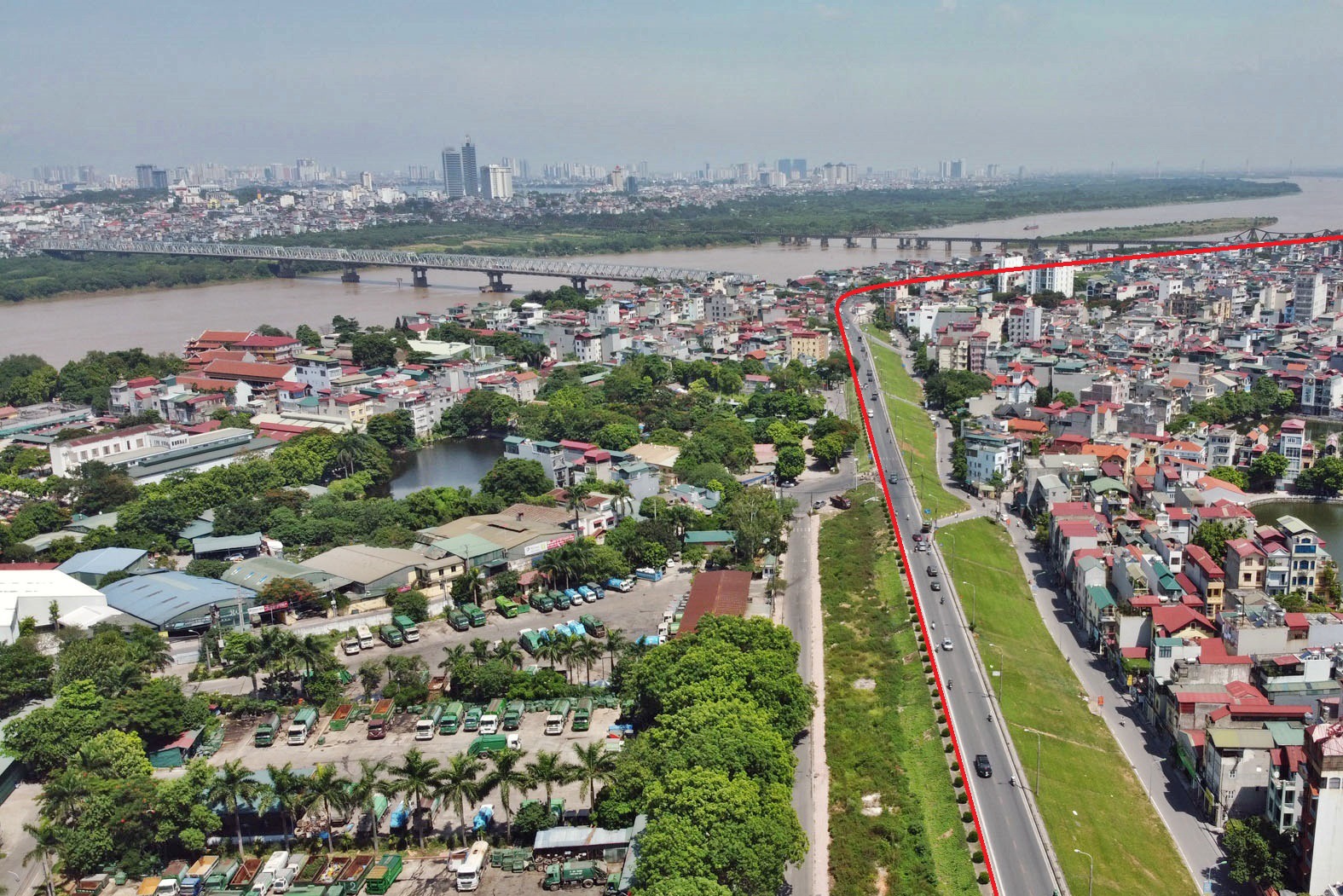 Tiềm năng thiết kế cảnh quan Long Biên hai bên sông là rất lớn