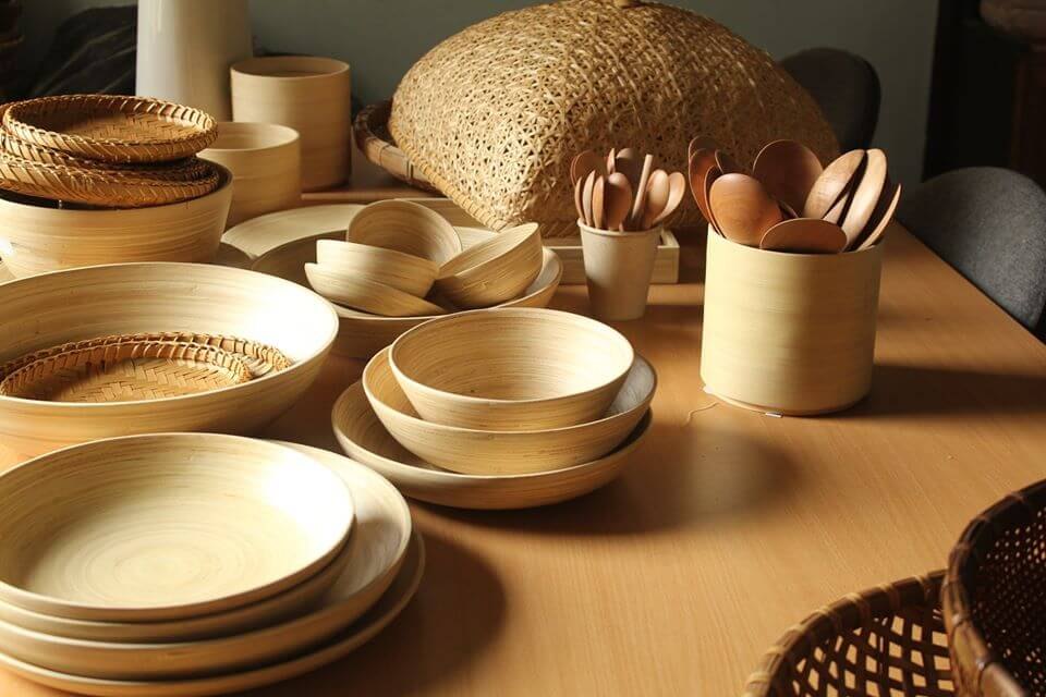 Tre tạo ra đồ dùng sinh hoạt