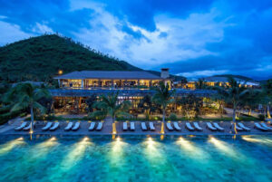 Thiết kế sân vườn resort hiện đại