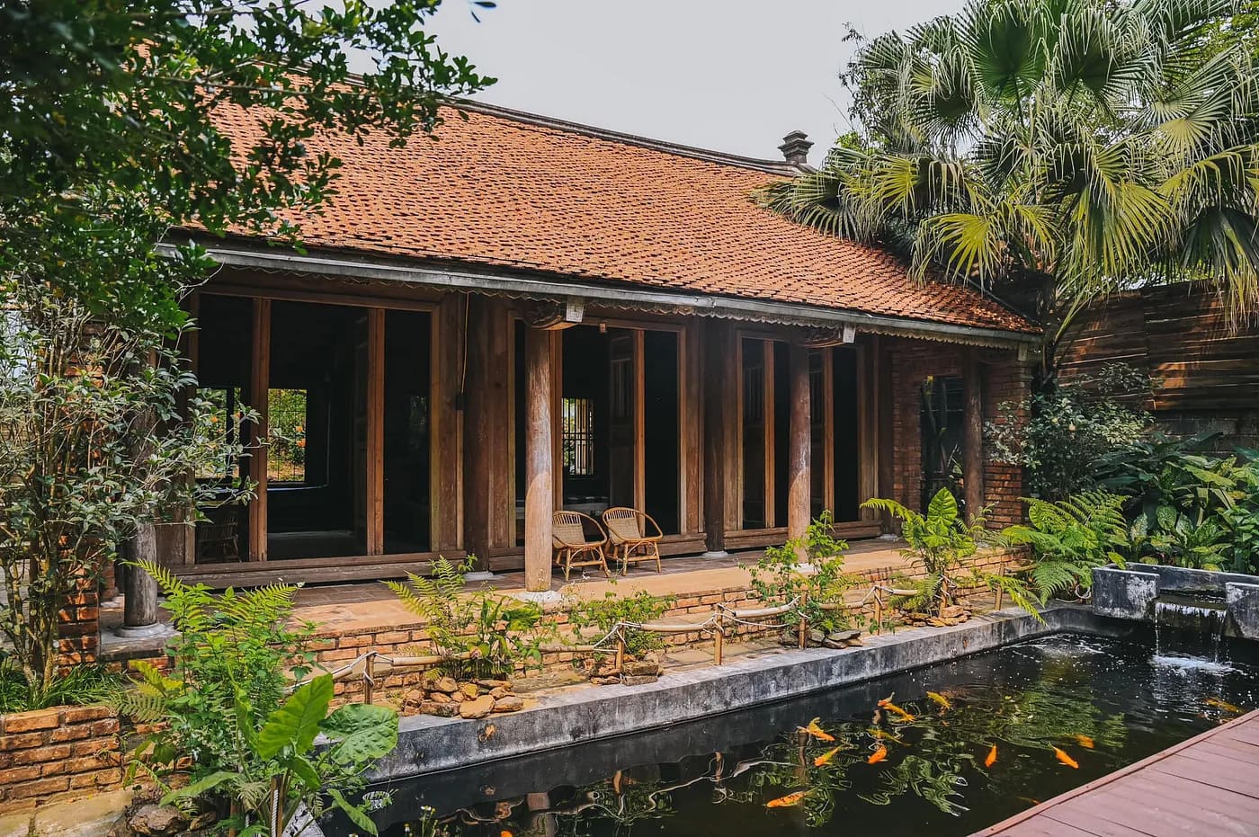 Phong cách sân vườn quê truyền thống
