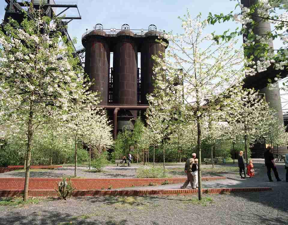 Chuyển đổi không gian các nhà máy: Công viên Landschaftspark Duisburg-Nord ở vùng Rua, Đức
